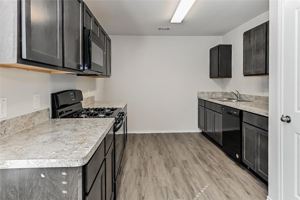 21922 Grand Majestic Drive, Houston, TX 77073