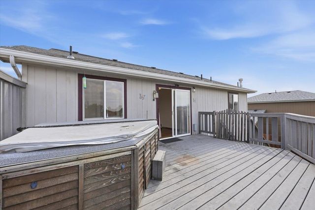 1405 E Sharpsburg Ave, Spokane, WA 99217