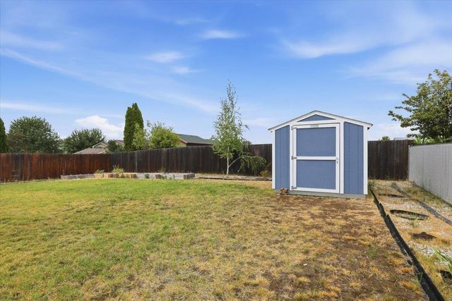 1405 E Sharpsburg Ave, Spokane, WA 99217