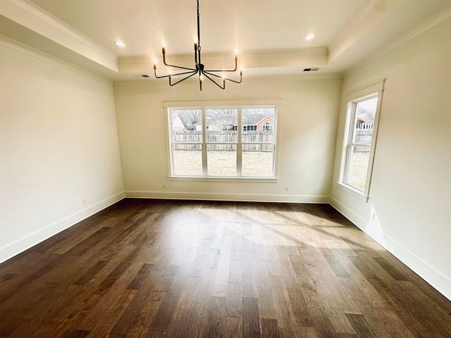 195 GRAND STEEPLE DR, Collierville, TN 38017