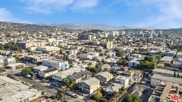 1256 N Hobart Boulevard, Los Angeles, CA 90029