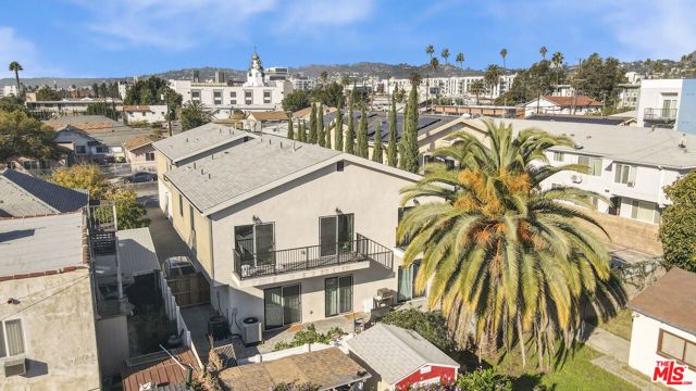 1256 N Hobart Boulevard, Los Angeles, CA 90029