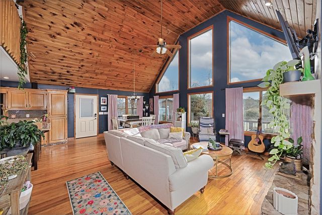 39 Red Bud Lane, Murphy, NC 28906