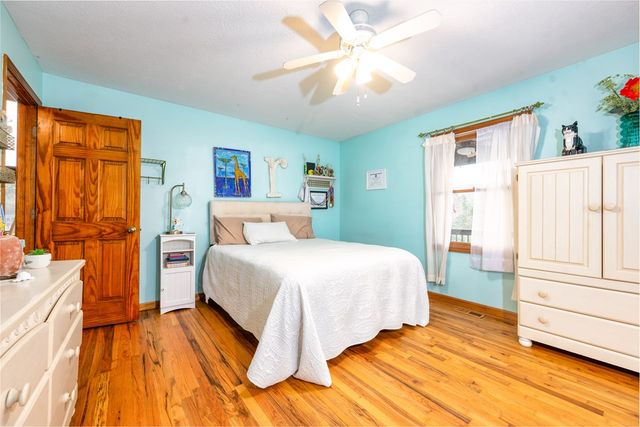 39 Red Bud Lane, Murphy, NC 28906