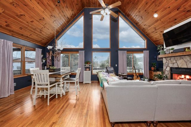 39 Red Bud Lane, Murphy, NC 28906