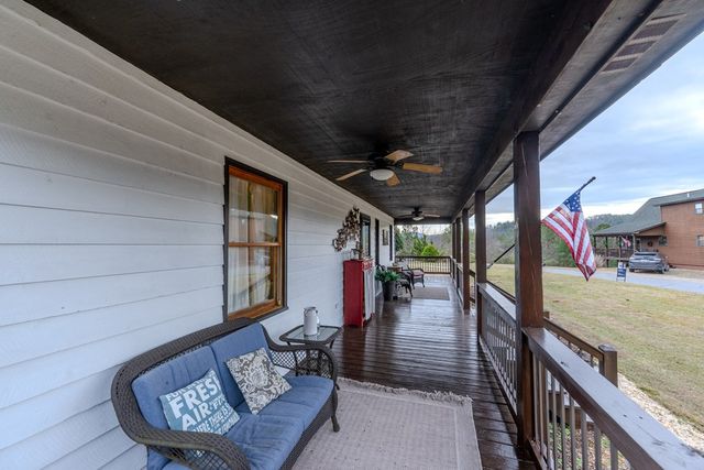 39 Red Bud Lane, Murphy, NC 28906