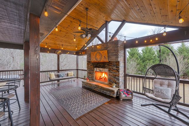 39 Red Bud Lane, Murphy, NC 28906