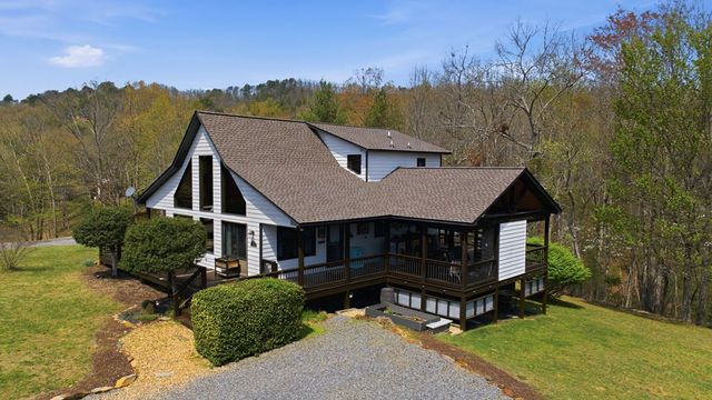 39 Red Bud Lane, Murphy, NC 28906