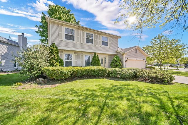 1100 LOCKWOOD Drive, Buffalo Grove, IL 60089