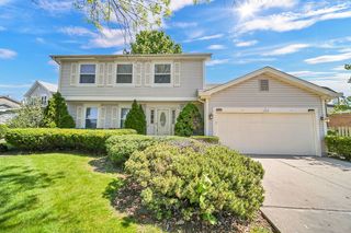 1100 LOCKWOOD Drive, Buffalo Grove, IL 60089