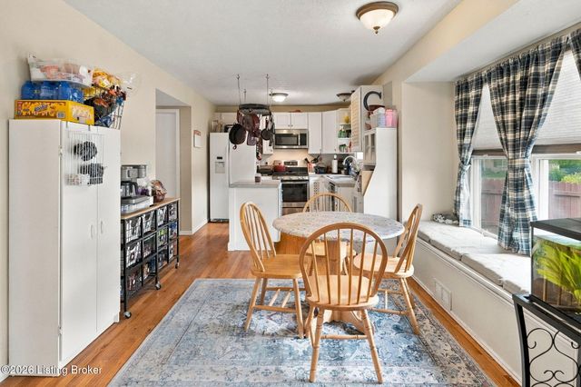 11101 Deer Haven Ct, Louisville, KY 40229