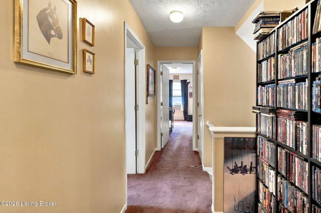 11101 Deer Haven Ct, Louisville, KY 40229