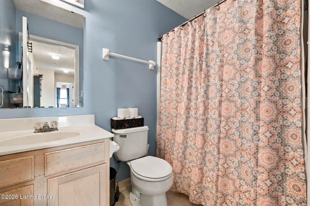 11101 Deer Haven Ct, Louisville, KY 40229