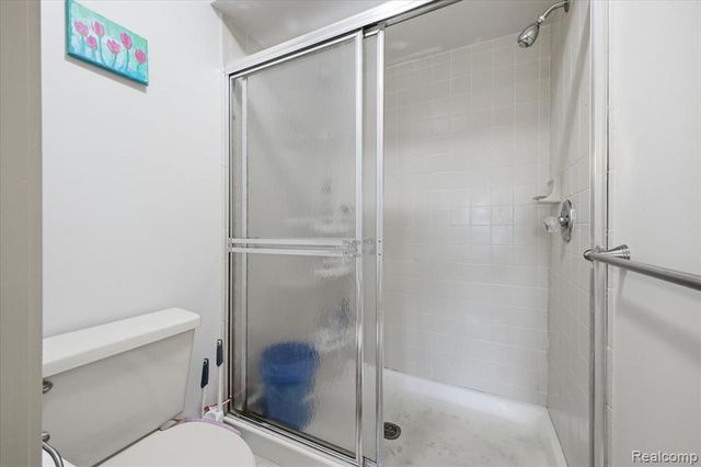 678 Highgate, Rochester Hills, MI 48307