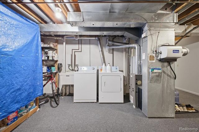 678 Highgate, Rochester Hills, MI 48307