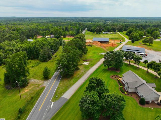 1414 Cooley Bridge Road, Belton, SC 29627