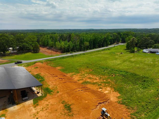 1414 Cooley Bridge Road, Belton, SC 29627