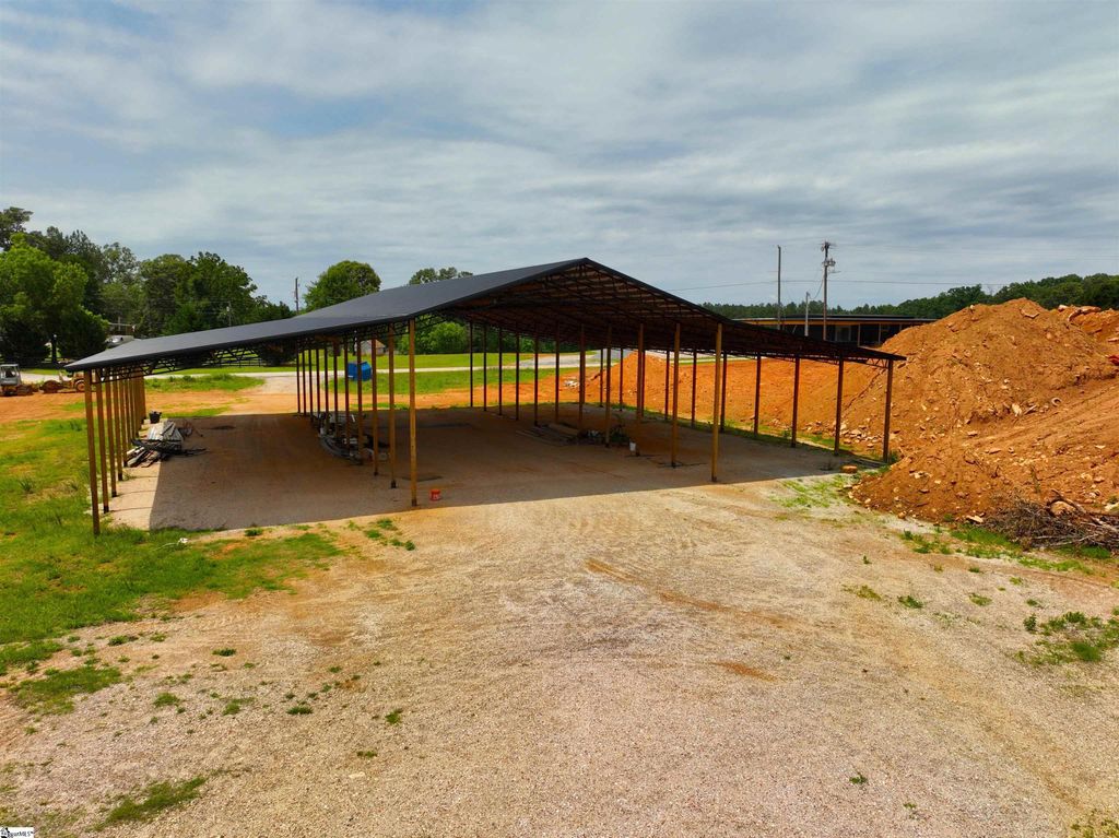 1414 Cooley Bridge Road, Belton, SC 29627
