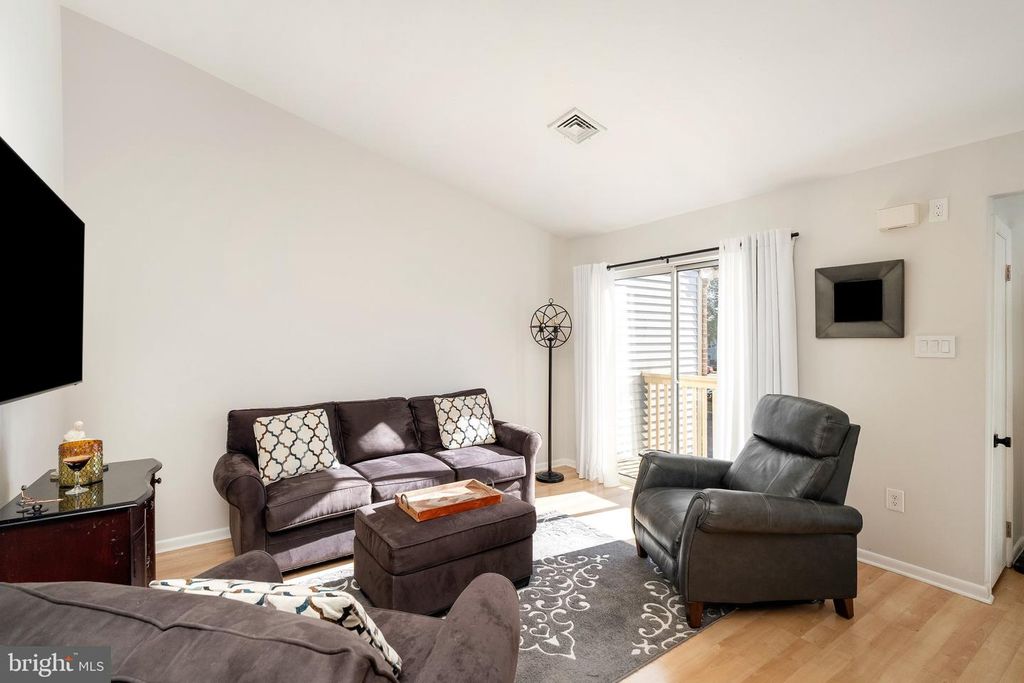 11 TILIA CT, HAMILTON, NJ 08690 — photo 5