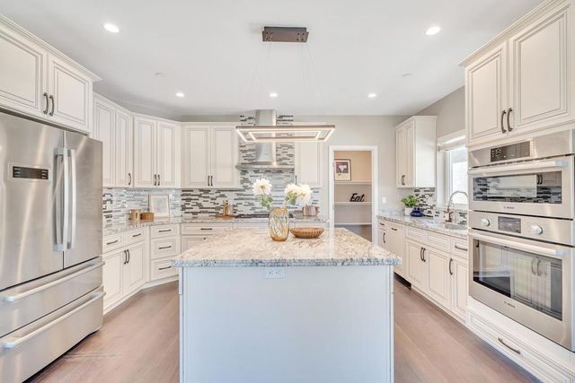 1337 Araujo, San Jose, CA 95131