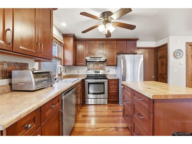 4865 Silver Spruce Ln, Evergreen, CO 80439