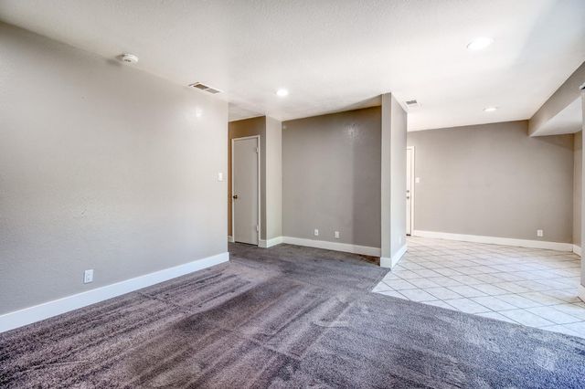 6829 Gordon Ct, Stockton, CA 95219