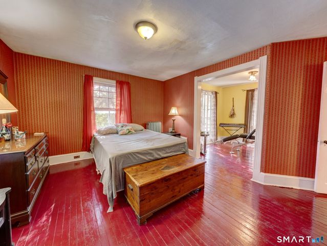 293 Washington Street, Norwich, CT 06360