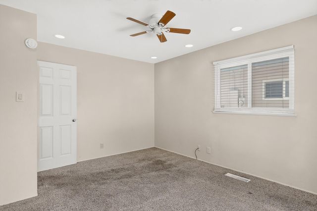 1405 Betts Street NE, Albuquerque, NM 87112