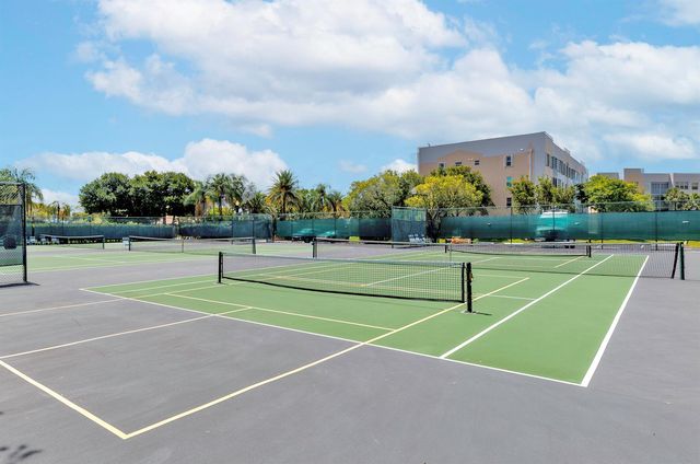 2705 NW 104th Avenue 406, Sunrise, FL 33322