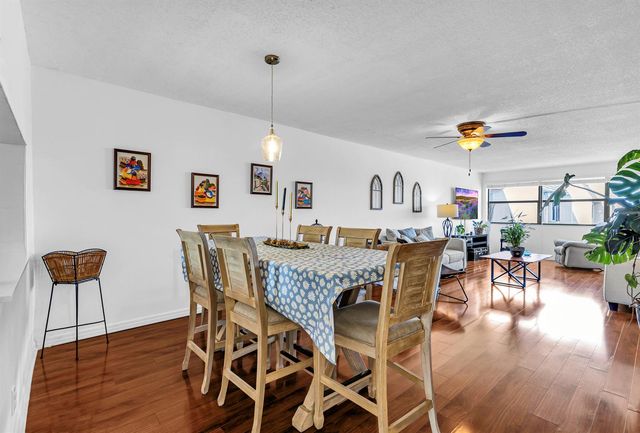 2705 NW 104th Avenue 406, Sunrise, FL 33322