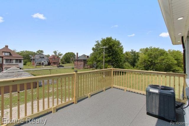 1535 Garland Street, Detroit, MI 48214