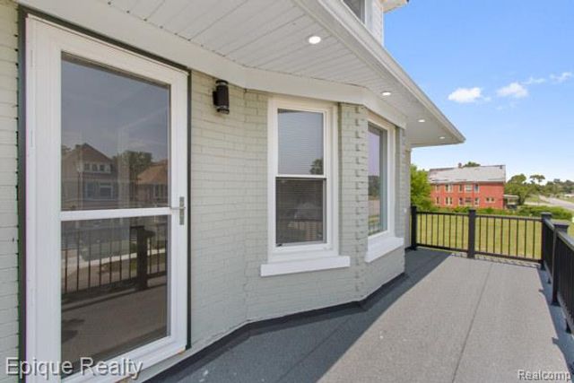 1535 Garland Street, Detroit, MI 48214