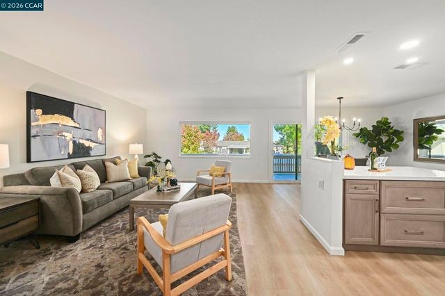 1508 Canyonwood Ct 12, Walnut Creek, CA 94595