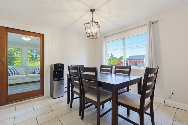 1 Garrison Dr, Plainville, MA 02762