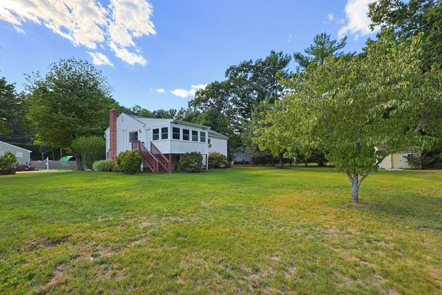 1 Garrison Dr, Plainville, MA 02762