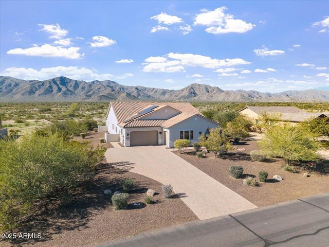 8510 N 194TH Drive, Waddell, AZ 85355
