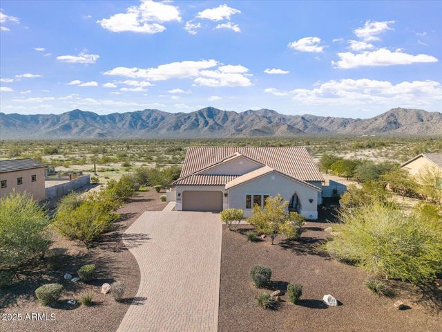 8510 N 194TH Drive, Waddell, AZ 85355
