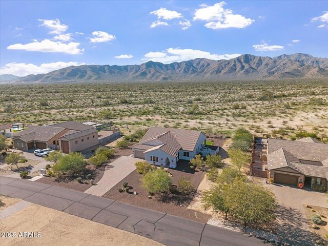 8510 N 194TH Drive, Waddell, AZ 85355