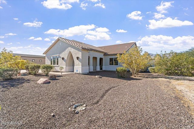 8510 N 194TH Drive, Waddell, AZ 85355