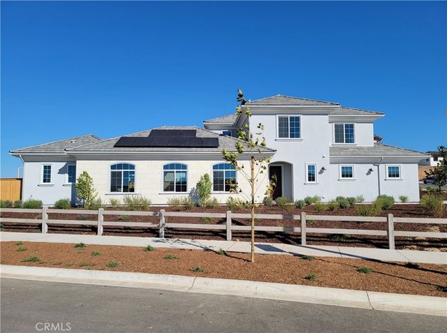701 Manor Lane, Paso Robles, CA 93446