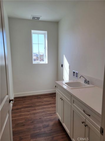 701 Manor Lane, Paso Robles, CA 93446