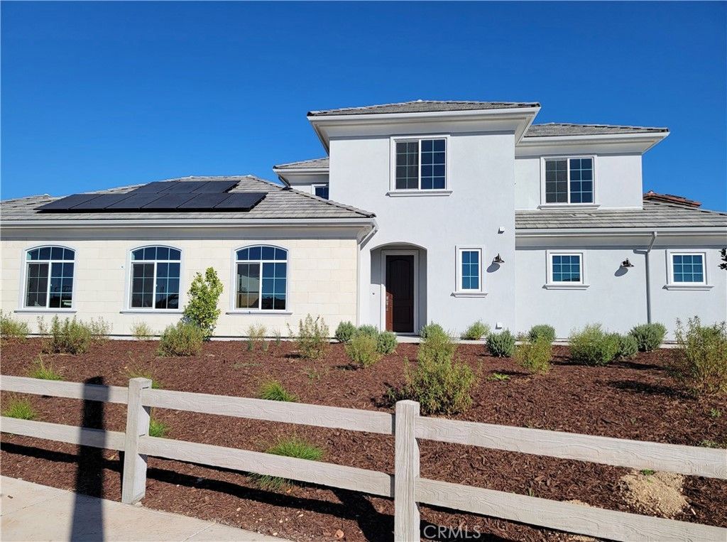 701 Manor Lane, Paso Robles, CA 93446