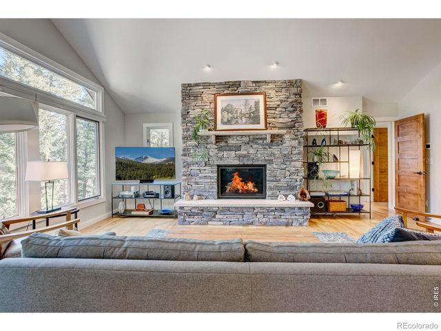 2728 Cumulus Drive, Estes Park, CO 80517