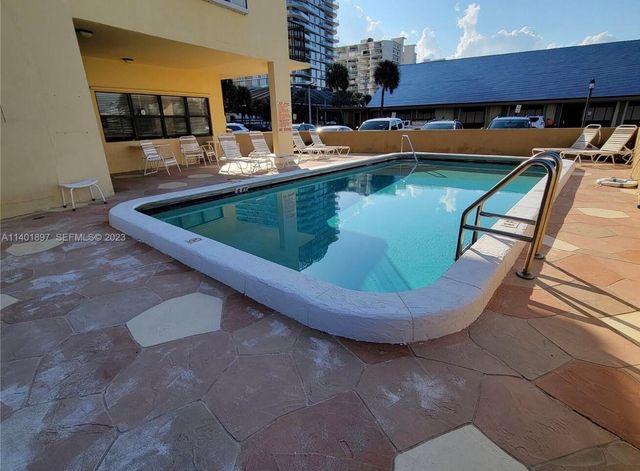 801 N Ocean Boulevard 802, Pompano Beach, FL 33062