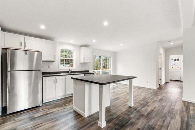 18 Martin Road, Deering, NH 03244