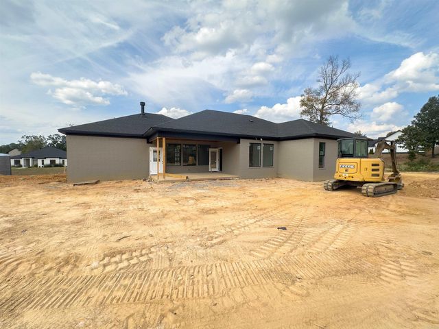 1033 Creekwood Cir, Bauxite, AR 72011