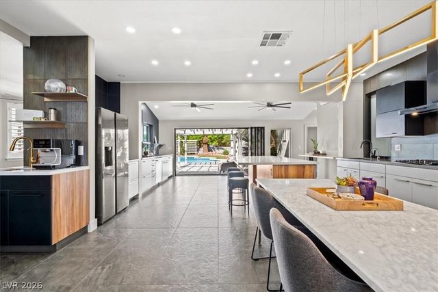 1501 Breeze Canyon Drive, Las Vegas, NV 89117