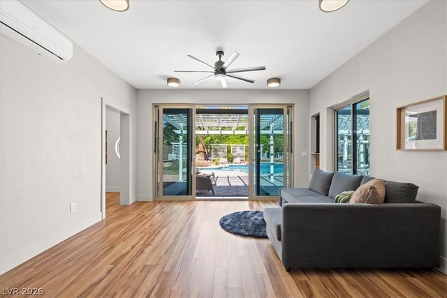 1501 Breeze Canyon Drive, Las Vegas, NV 89117