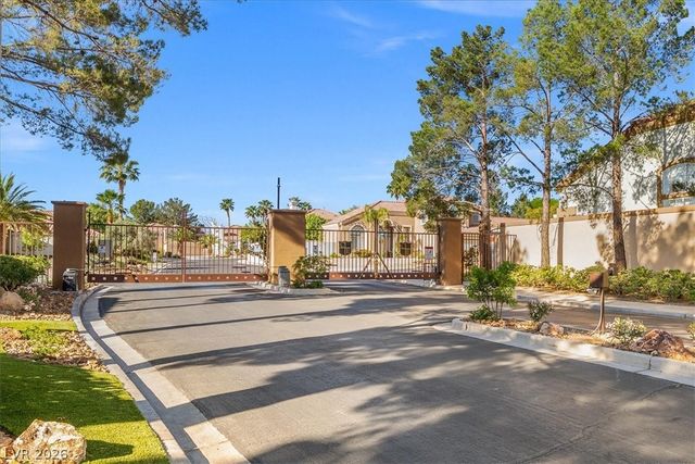 1501 Breeze Canyon Drive, Las Vegas, NV 89117