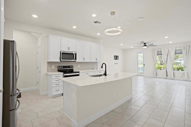 1866 SE Tarni Way, Stuart, FL 34996